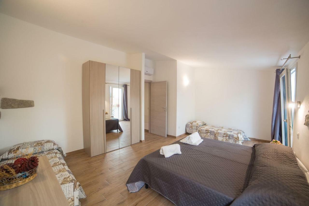 One-Bedroom Apartment (6 Adults),1543195432:JPEG